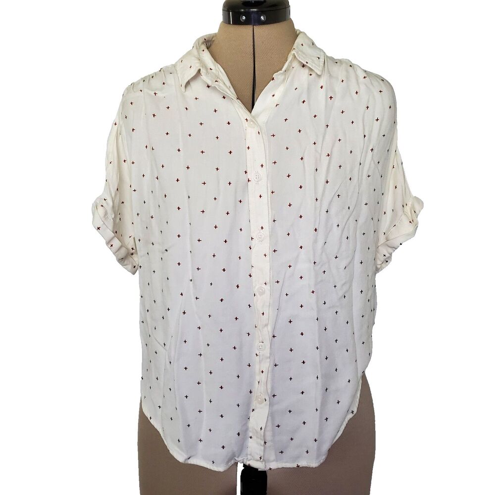 Universal Thread Women's Button-up Shirt Size Small Cream Red Cross Short Sleeve
